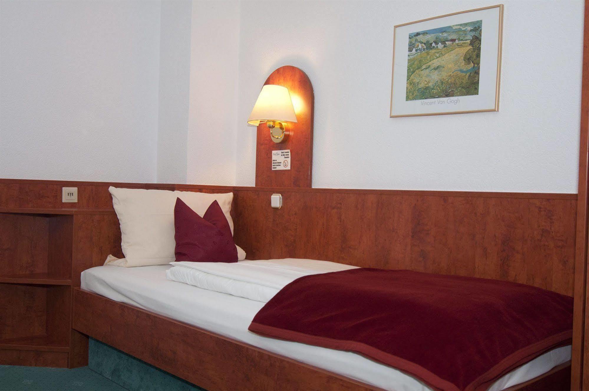 Hotel Hansa Offenbach am Main Esterno foto